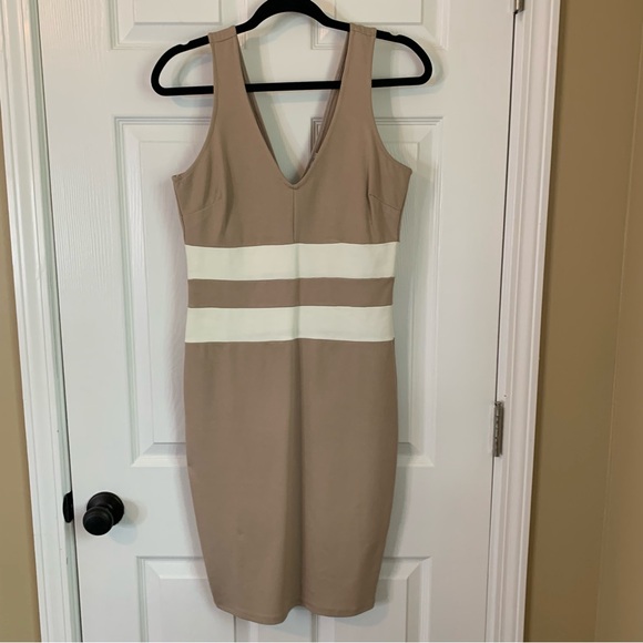 Guess Colorblock Sleeveless Tan and White Bodycon Dress, size M - Picture 7 of 7